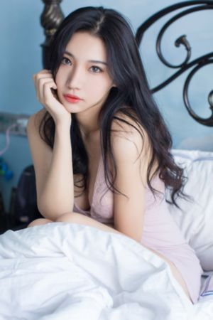 年轻女教师4_影视大全视频