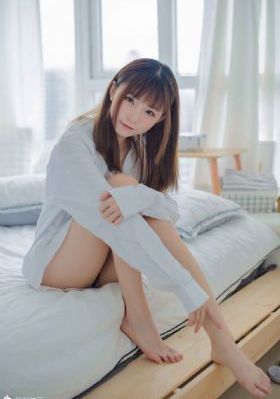 两腿之间电影_国产剧完整在线观看