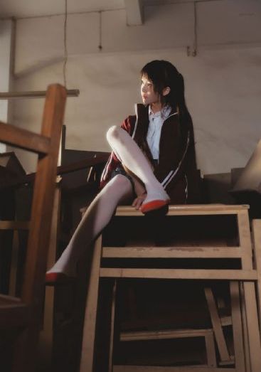丰满女教师5中字_1080电影完整版