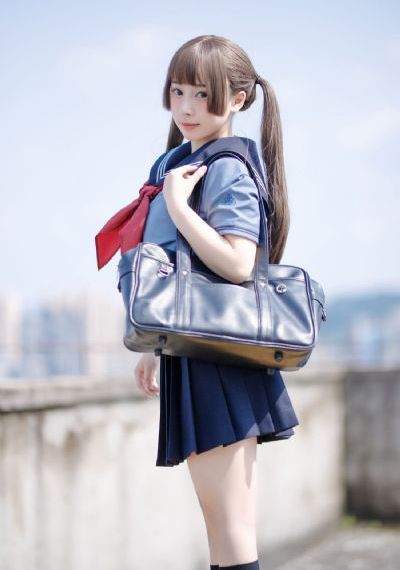 善良的妈妈贪图父亲的女人_DVD影视在线观看